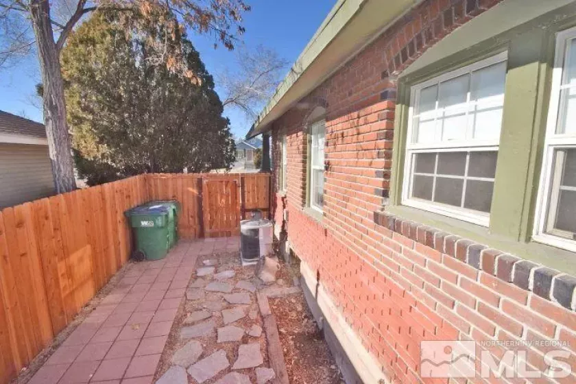 960 Ralston, Reno, Nevada 89503, 2 Bedrooms Bedrooms, ,1 BathroomBathrooms,Residential,Residential,Ralston,250000747