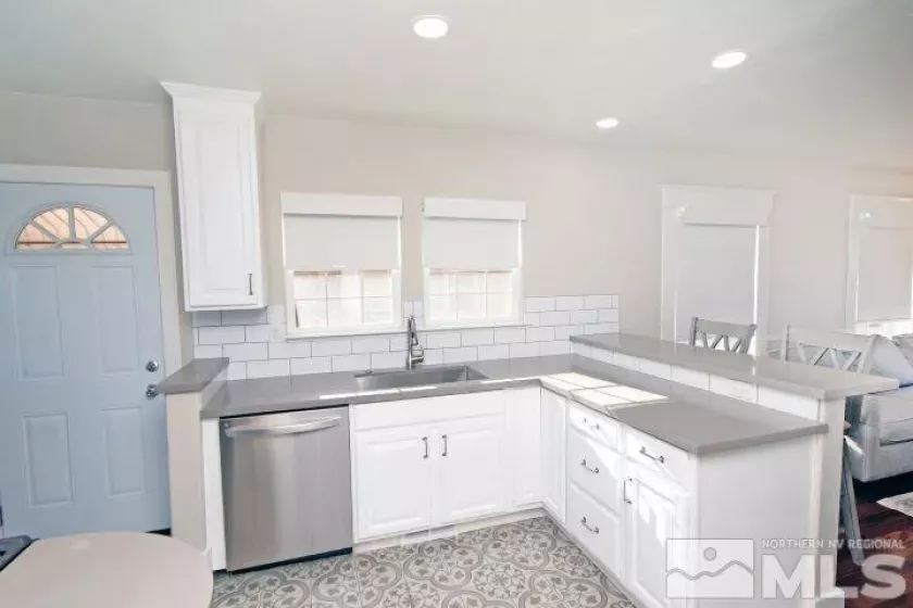 960 Ralston, Reno, Nevada 89503, 2 Bedrooms Bedrooms, ,1 BathroomBathrooms,Residential,Residential,Ralston,250000747