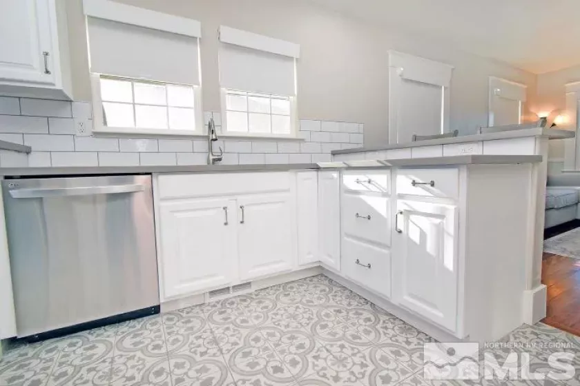 960 Ralston, Reno, Nevada 89503, 2 Bedrooms Bedrooms, ,1 BathroomBathrooms,Residential,Residential,Ralston,250000747