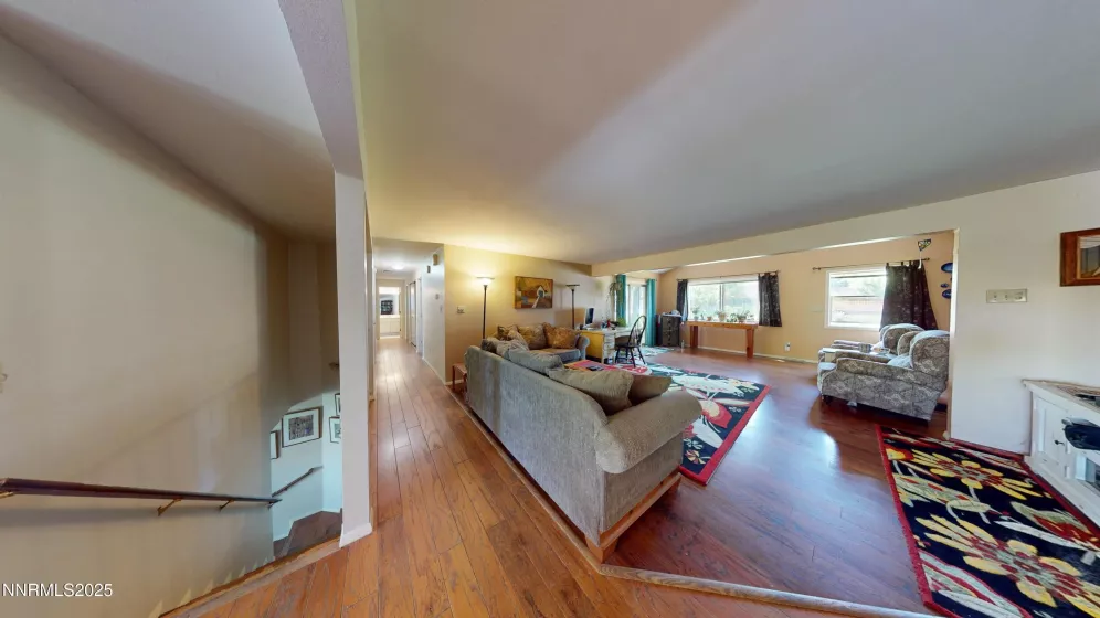 5090 Offenhauser, Winnemucca, Nevada 89445, 5 Bedrooms Bedrooms, ,3 BathroomsBathrooms,Residential,Residential,Offenhauser,250051892