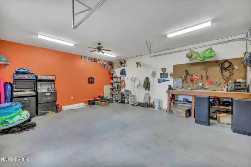 3350 Frontier, Winnemucca, Nevada 89445, 3 Bedrooms Bedrooms, ,3 BathroomsBathrooms,Residential,Residential,Frontier,250051906