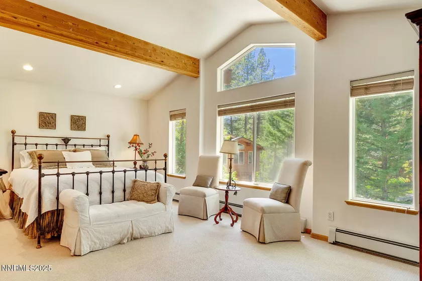 198 Country Club, Incline Village, Nevada 89451, 3 Bedrooms Bedrooms, ,3 BathroomsBathrooms,Residential,Residential,Country Club,250051929