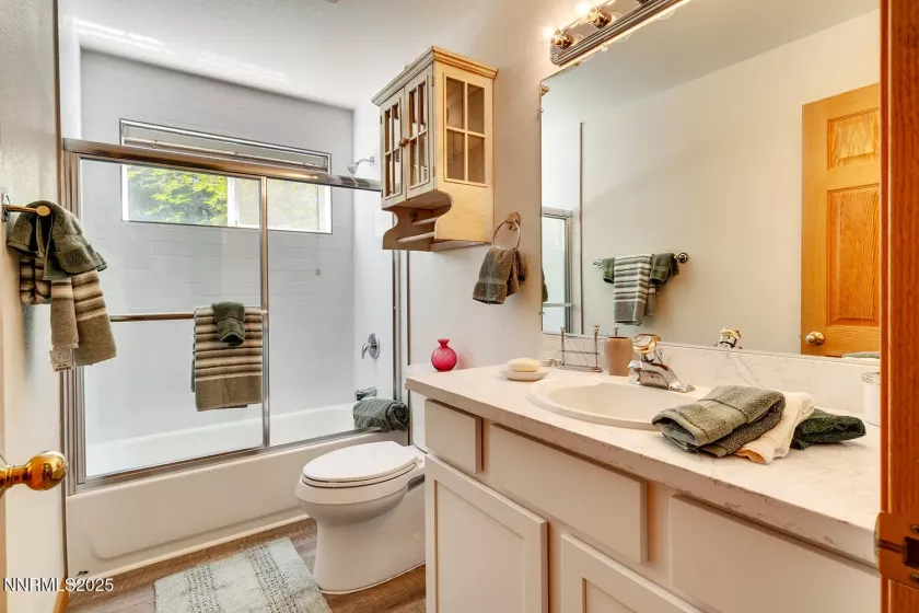198 Country Club, Incline Village, Nevada 89451, 3 Bedrooms Bedrooms, ,3 BathroomsBathrooms,Residential,Residential,Country Club,250051929