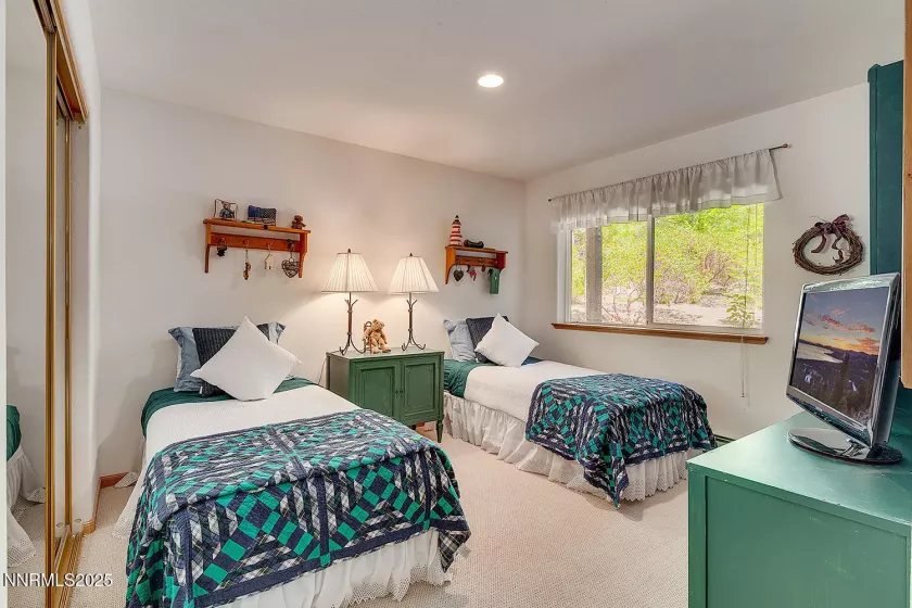 198 Country Club, Incline Village, Nevada 89451, 3 Bedrooms Bedrooms, ,3 BathroomsBathrooms,Residential,Residential,Country Club,250051929