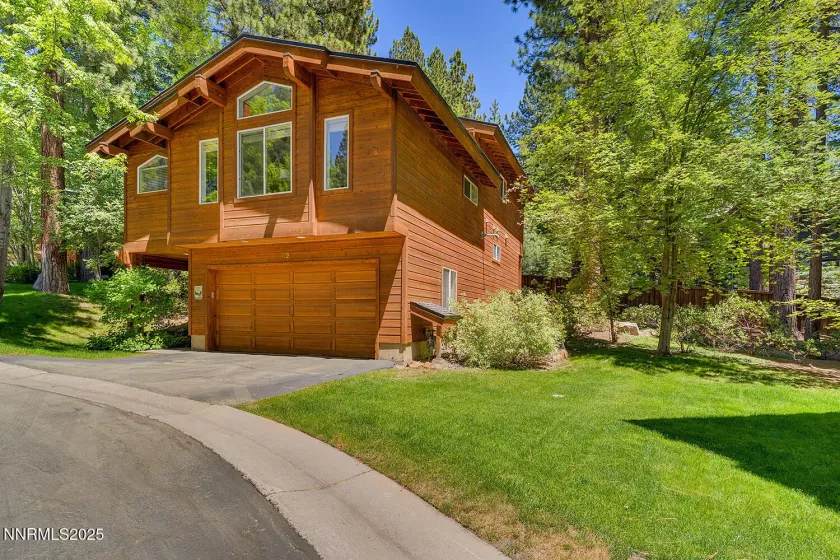 198 Country Club, Incline Village, Nevada 89451, 3 Bedrooms Bedrooms, ,3 BathroomsBathrooms,Residential,Residential,Country Club,250051929