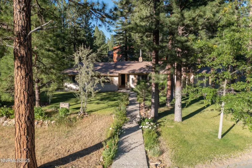25 Yellow Pine, Reno, Nevada 89511, 3 Bedrooms Bedrooms, ,3 BathroomsBathrooms,Residential,Residential,Yellow Pine,250051914