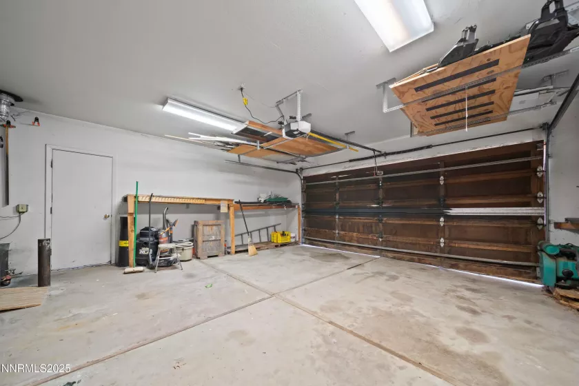 25 Yellow Pine, Reno, Nevada 89511, 3 Bedrooms Bedrooms, ,3 BathroomsBathrooms,Residential,Residential,Yellow Pine,250051914