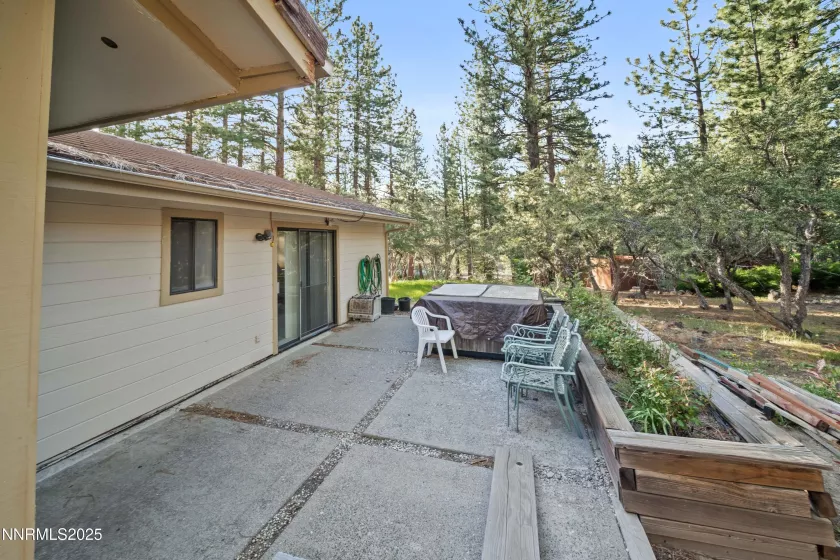 25 Yellow Pine, Reno, Nevada 89511, 3 Bedrooms Bedrooms, ,3 BathroomsBathrooms,Residential,Residential,Yellow Pine,250051914