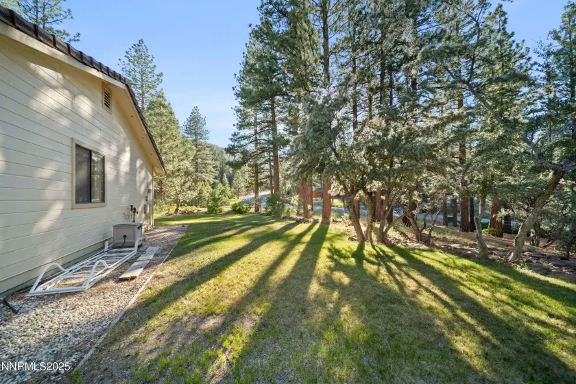 25 Yellow Pine, Reno, Nevada 89511, 3 Bedrooms Bedrooms, ,3 BathroomsBathrooms,Residential,Residential,Yellow Pine,250051914