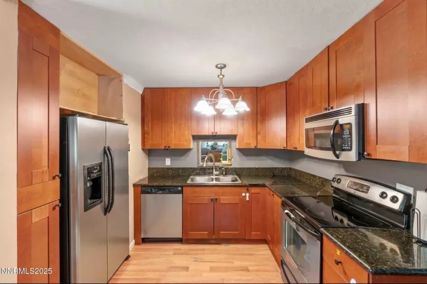 872 Tanager, Incline Village, Nevada 89451, 1 Bedroom Bedrooms, ,1 BathroomBathrooms,Residential,Residential,Tanager,250051932
