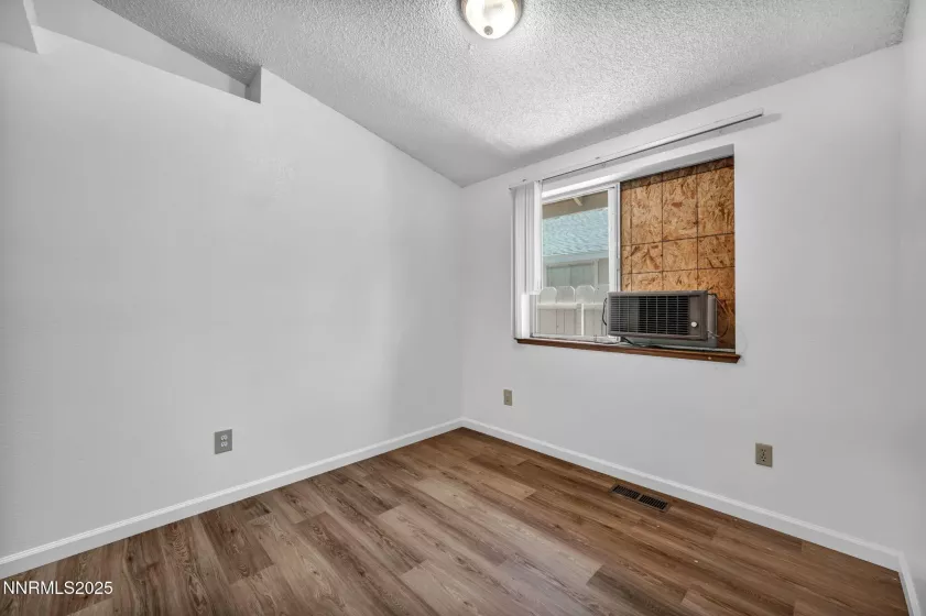 316 Corbett, Carson City, Nevada 89706, ,Residential Income,Residential,Corbett,250051915