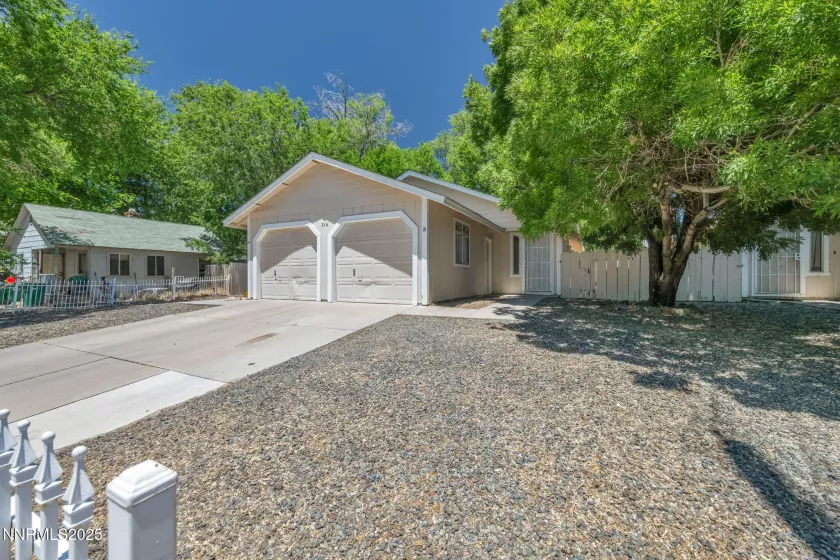 316 Corbett, Carson City, Nevada 89706, ,Residential Income,Residential,Corbett,250051915