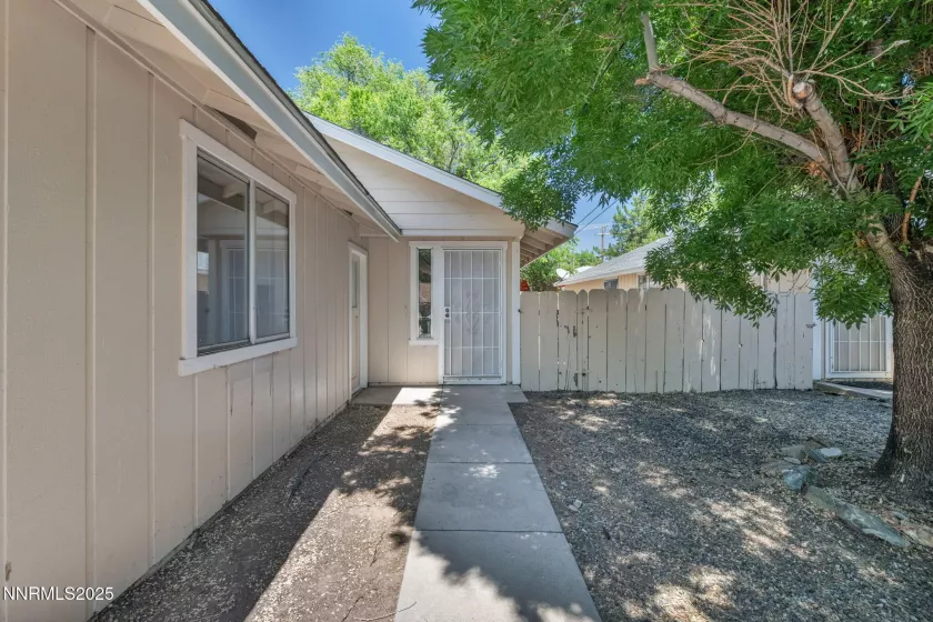 316 Corbett, Carson City, Nevada 89706, ,Residential Income,Residential,Corbett,250051915