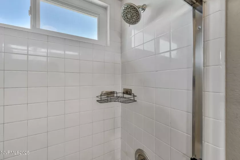2880 Thistle Belle, Sparks, Nevada 89436, 5 Bedrooms Bedrooms, ,4 BathroomsBathrooms,Residential,Residential,Thistle Belle,250051935