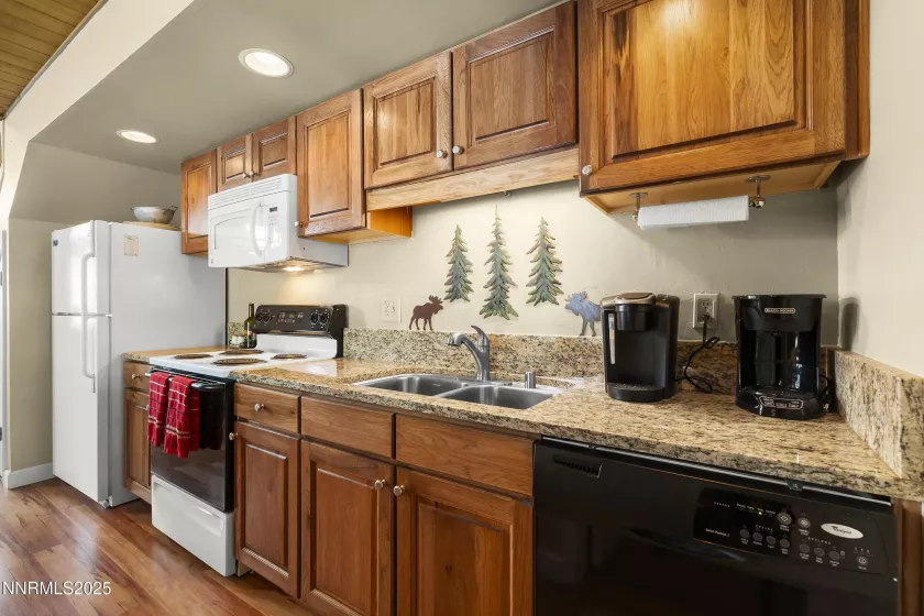 123 Juanita, Incline Village, Nevada 89451, 4 Bedrooms Bedrooms, ,2 BathroomsBathrooms,Residential,Residential,Juanita,250051936