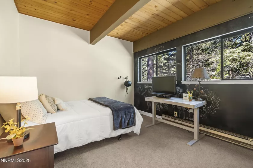 123 Juanita, Incline Village, Nevada 89451, 4 Bedrooms Bedrooms, ,2 BathroomsBathrooms,Residential,Residential,Juanita,250051936