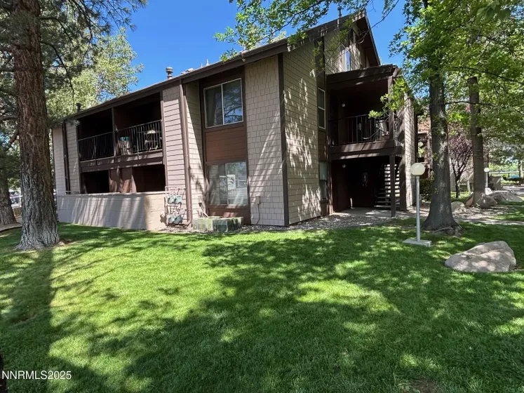 1465 Peckham, Reno, Nevada 89502, 1 Bedroom Bedrooms, ,1 BathroomBathrooms,Residential,Residential,Peckham,250051938