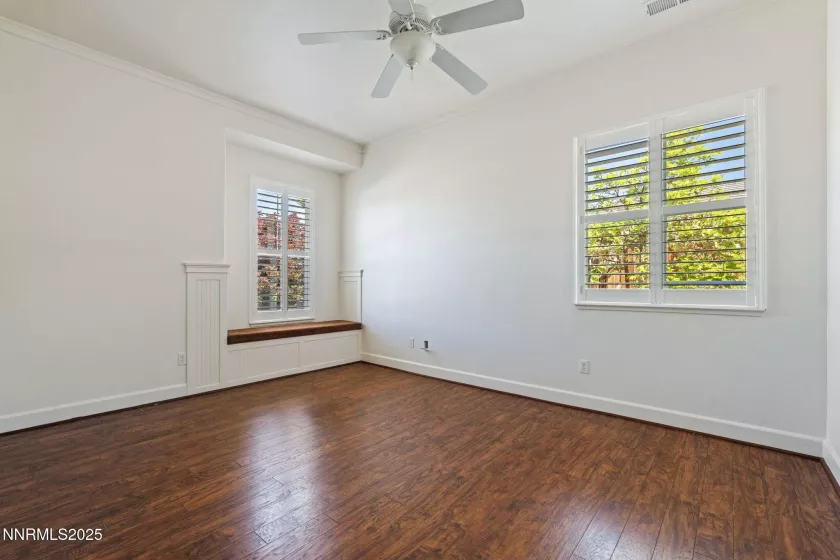 7816 Casarey, Sparks, Nevada 89436, 5 Bedrooms Bedrooms, ,3 BathroomsBathrooms,Residential,Residential,Casarey,250051939