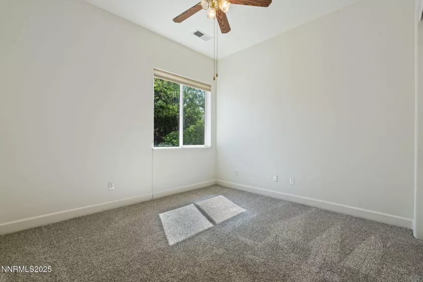 7816 Casarey, Sparks, Nevada 89436, 5 Bedrooms Bedrooms, ,3 BathroomsBathrooms,Residential,Residential,Casarey,250051939
