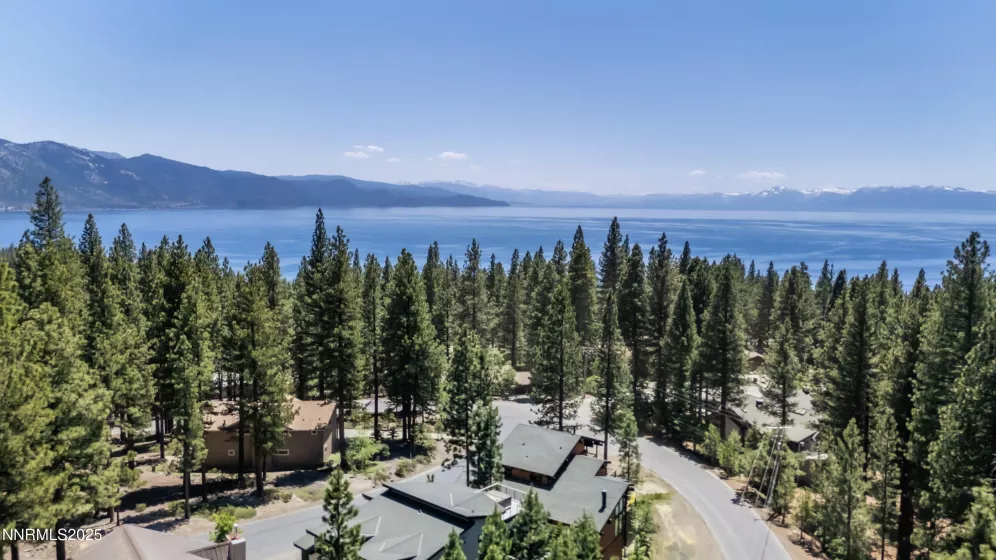 633 2nd Creek, Incline Village, Nevada 89451, 3 Bedrooms Bedrooms, ,2 BathroomsBathrooms,Residential,Residential,2nd Creek,250051941