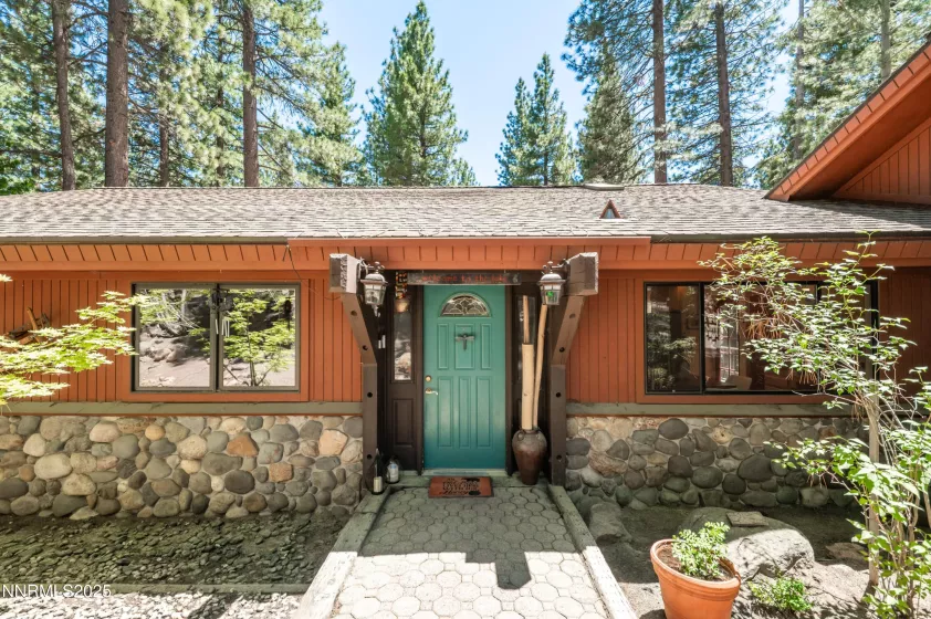 633 2nd Creek, Incline Village, Nevada 89451, 3 Bedrooms Bedrooms, ,2 BathroomsBathrooms,Residential,Residential,2nd Creek,250051941