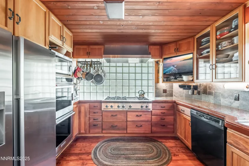 698 Saddlehorn, Incline Village, Nevada 89451, 3 Bedrooms Bedrooms, ,3 BathroomsBathrooms,Residential,Residential,Saddlehorn,250051944