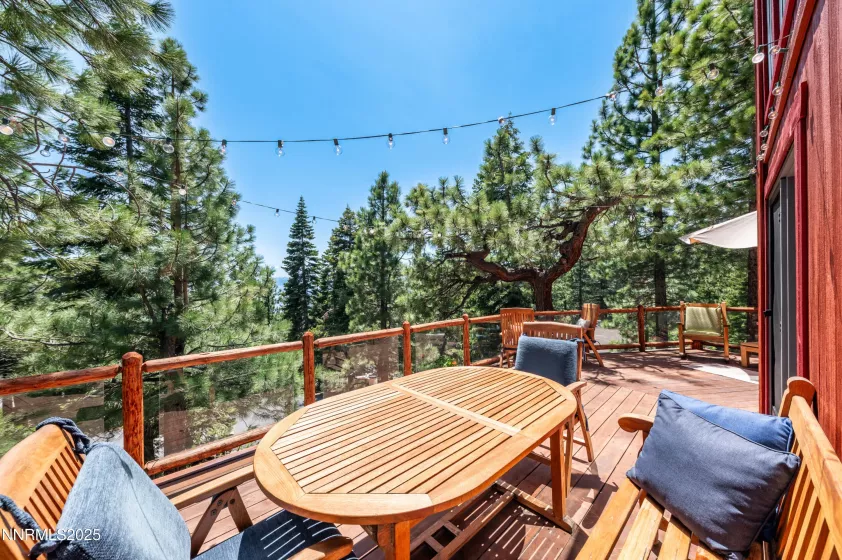 698 Saddlehorn, Incline Village, Nevada 89451, 3 Bedrooms Bedrooms, ,3 BathroomsBathrooms,Residential,Residential,Saddlehorn,250051944