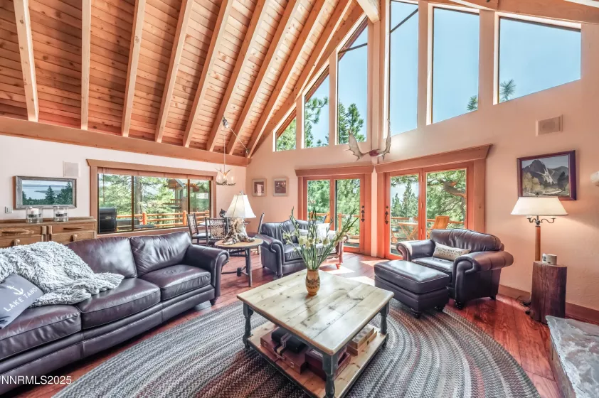 698 Saddlehorn, Incline Village, Nevada 89451, 3 Bedrooms Bedrooms, ,3 BathroomsBathrooms,Residential,Residential,Saddlehorn,250051944
