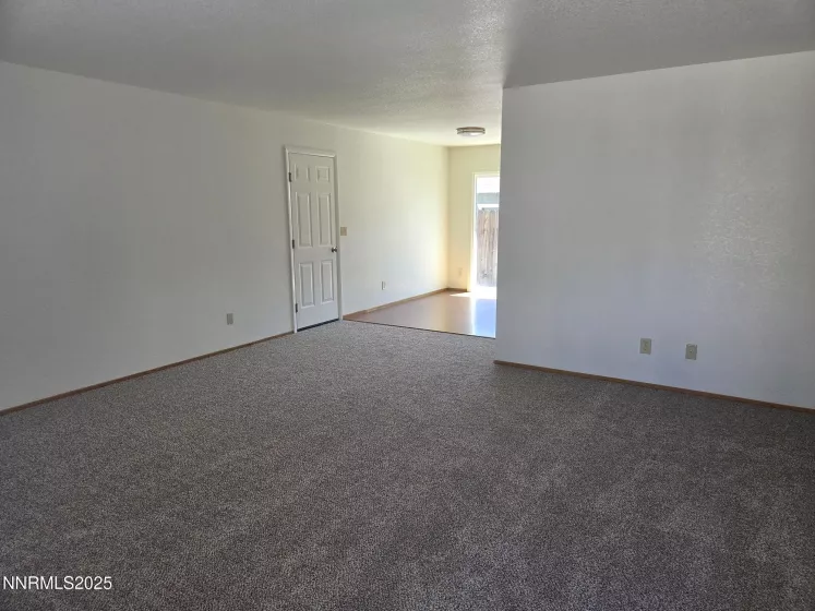 507 Travis, Carson City, Nevada 89701, 2 Bedrooms Bedrooms, ,2 BathroomsBathrooms,Residential,Residential,Travis,250051952