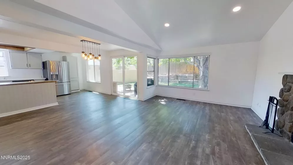 6042 Walnut Creek, Reno, Nevada 89523, 3 Bedrooms Bedrooms, ,2 BathroomsBathrooms,Residential,Residential,Walnut Creek,250050942