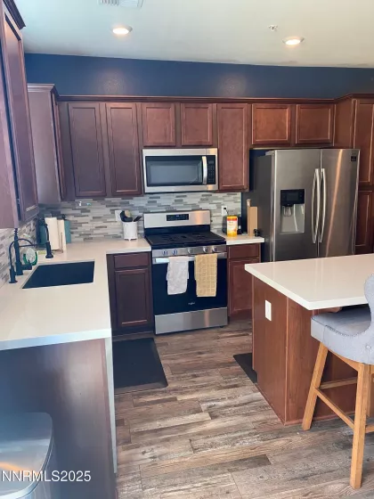 5160 Ronald Stephen, Reno, Nevada 89503, 2 Bedrooms Bedrooms, ,3 BathroomsBathrooms,Residential Lease,Manufactured,Ronald Stephen,250051968