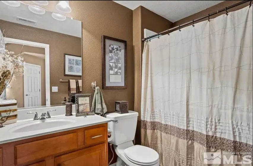 2481 Hibernica, Sparks, Nevada 89436, 4 Bedrooms Bedrooms, ,3 BathroomsBathrooms,Residential Lease,Manufactured,Hibernica,250051987