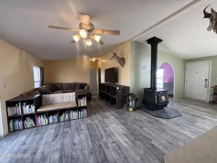 2020 Horseshoe, Battle Mountain, Nevada 89820, 3 Bedrooms Bedrooms, ,2 BathroomsBathrooms,Residential,Residential,Horseshoe,250051990