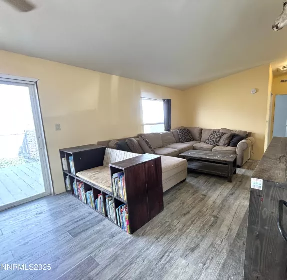 2020 Horseshoe, Battle Mountain, Nevada 89820, 3 Bedrooms Bedrooms, ,2 BathroomsBathrooms,Residential,Residential,Horseshoe,250051990