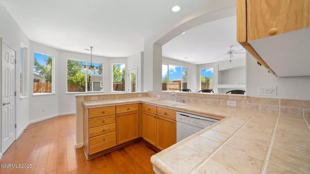 1320 Grassland, Dayton, Nevada 89403, 3 Bedrooms Bedrooms, ,2 BathroomsBathrooms,Residential,Residential,Grassland,250051979