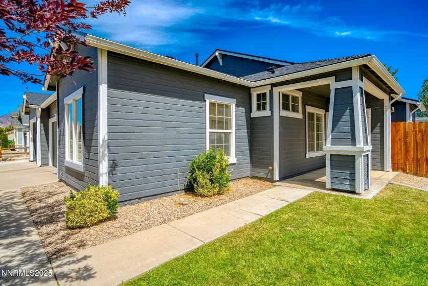 1320 Grassland, Dayton, Nevada 89403, 3 Bedrooms Bedrooms, ,2 BathroomsBathrooms,Residential,Residential,Grassland,250051979