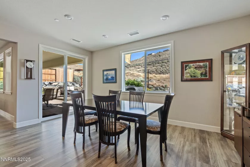 3145 Vecchio, Sparks, Nevada 89434, 4 Bedrooms Bedrooms, ,3 BathroomsBathrooms,Residential,Residential,Vecchio,250051992