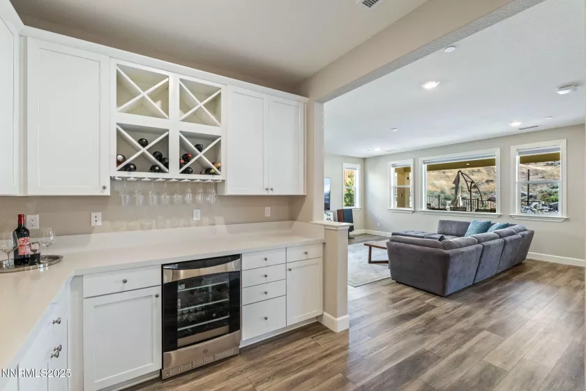 3145 Vecchio, Sparks, Nevada 89434, 4 Bedrooms Bedrooms, ,3 BathroomsBathrooms,Residential,Residential,Vecchio,250051992
