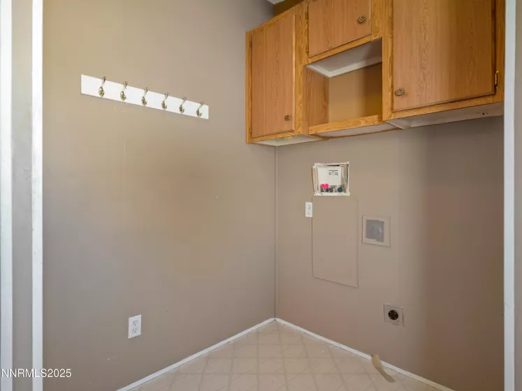 209 Elizabeth, Dayton, Nevada 89403, 3 Bedrooms Bedrooms, ,2 BathroomsBathrooms,Residential,Residential,Elizabeth,250051998