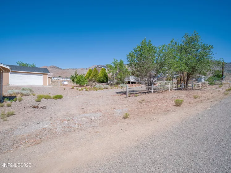 209 Elizabeth, Dayton, Nevada 89403, 3 Bedrooms Bedrooms, ,2 BathroomsBathrooms,Residential,Residential,Elizabeth,250051998