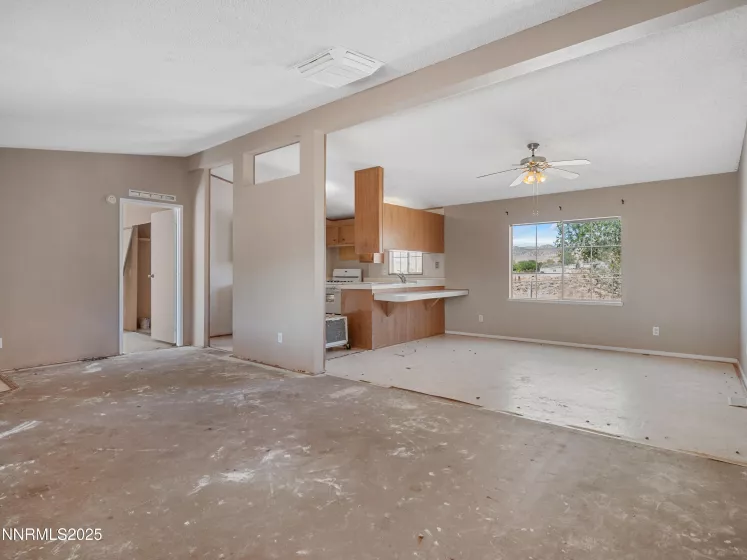 209 Elizabeth, Dayton, Nevada 89403, 3 Bedrooms Bedrooms, ,2 BathroomsBathrooms,Residential,Residential,Elizabeth,250051998