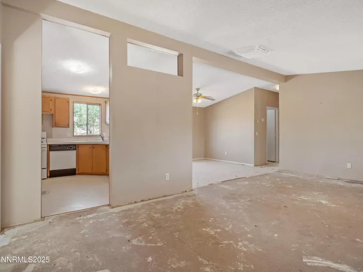 209 Elizabeth, Dayton, Nevada 89403, 3 Bedrooms Bedrooms, ,2 BathroomsBathrooms,Residential,Residential,Elizabeth,250051998