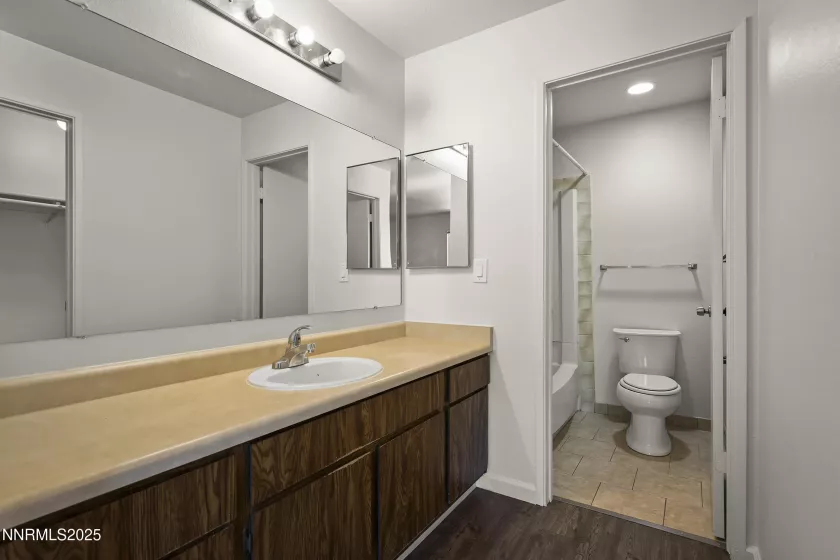555 Patriot, Reno, Nevada 89511, 2 Bedrooms Bedrooms, ,2 BathroomsBathrooms,Residential,Residential,Patriot,250052000