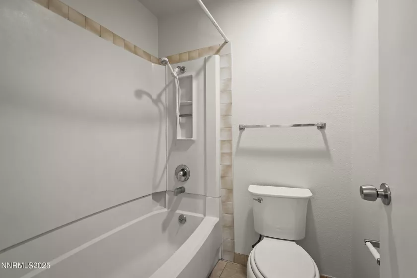 555 Patriot, Reno, Nevada 89511, 2 Bedrooms Bedrooms, ,2 BathroomsBathrooms,Residential,Residential,Patriot,250052000