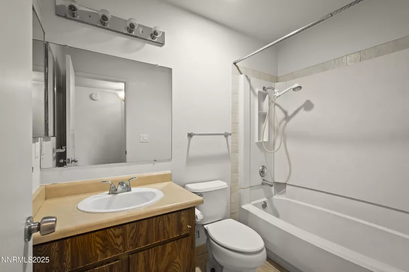 555 Patriot, Reno, Nevada 89511, 2 Bedrooms Bedrooms, ,2 BathroomsBathrooms,Residential,Residential,Patriot,250052000