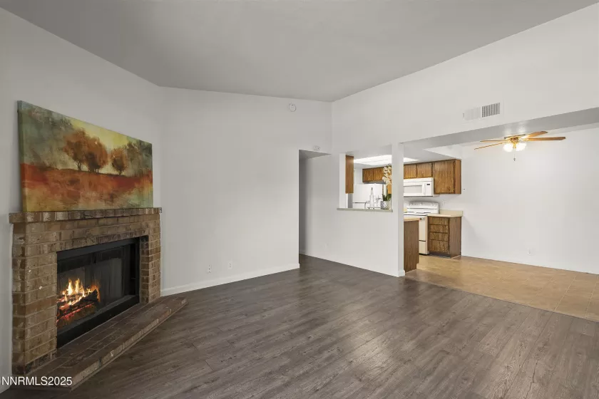 555 Patriot, Reno, Nevada 89511, 2 Bedrooms Bedrooms, ,2 BathroomsBathrooms,Residential,Residential,Patriot,250052000