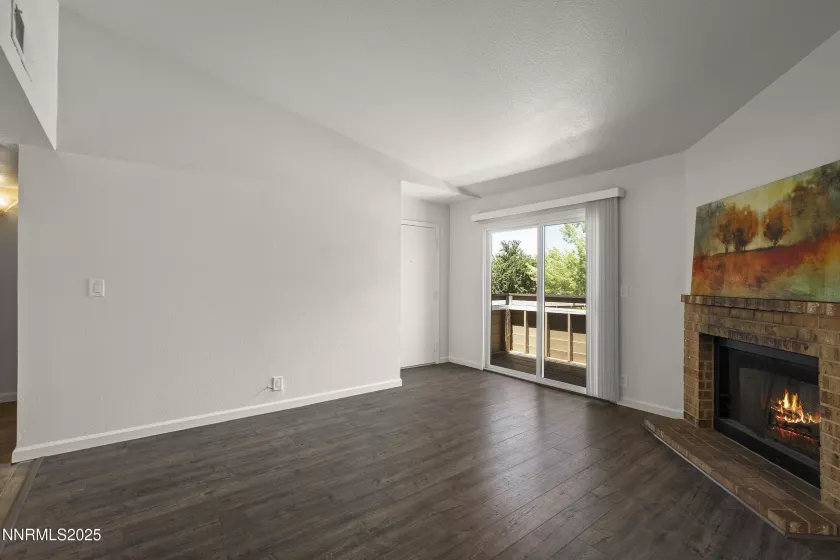 555 Patriot, Reno, Nevada 89511, 2 Bedrooms Bedrooms, ,2 BathroomsBathrooms,Residential,Residential,Patriot,250052000