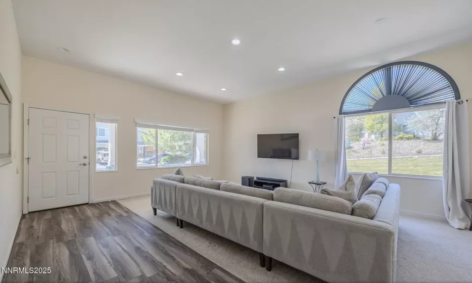 4080 Twin Falls, Reno, Nevada 89511, 4 Bedrooms Bedrooms, ,2 BathroomsBathrooms,Residential,Residential,Twin Falls,250052002