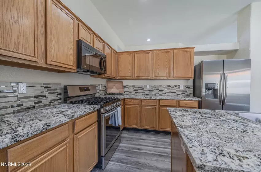 4080 Twin Falls, Reno, Nevada 89511, 4 Bedrooms Bedrooms, ,2 BathroomsBathrooms,Residential,Residential,Twin Falls,250052002