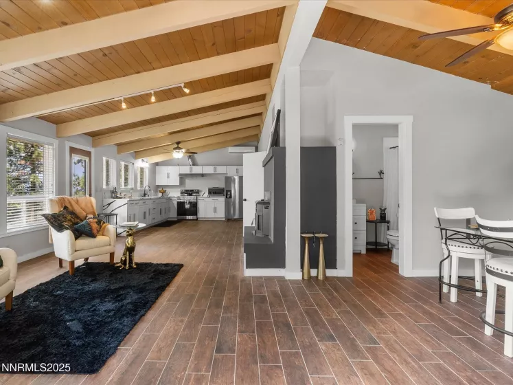 699 Lakeview, Zephyr Cove, Nevada 89448, 3 Bedrooms Bedrooms, ,2 BathroomsBathrooms,Residential,Residential,Lakeview,250052003